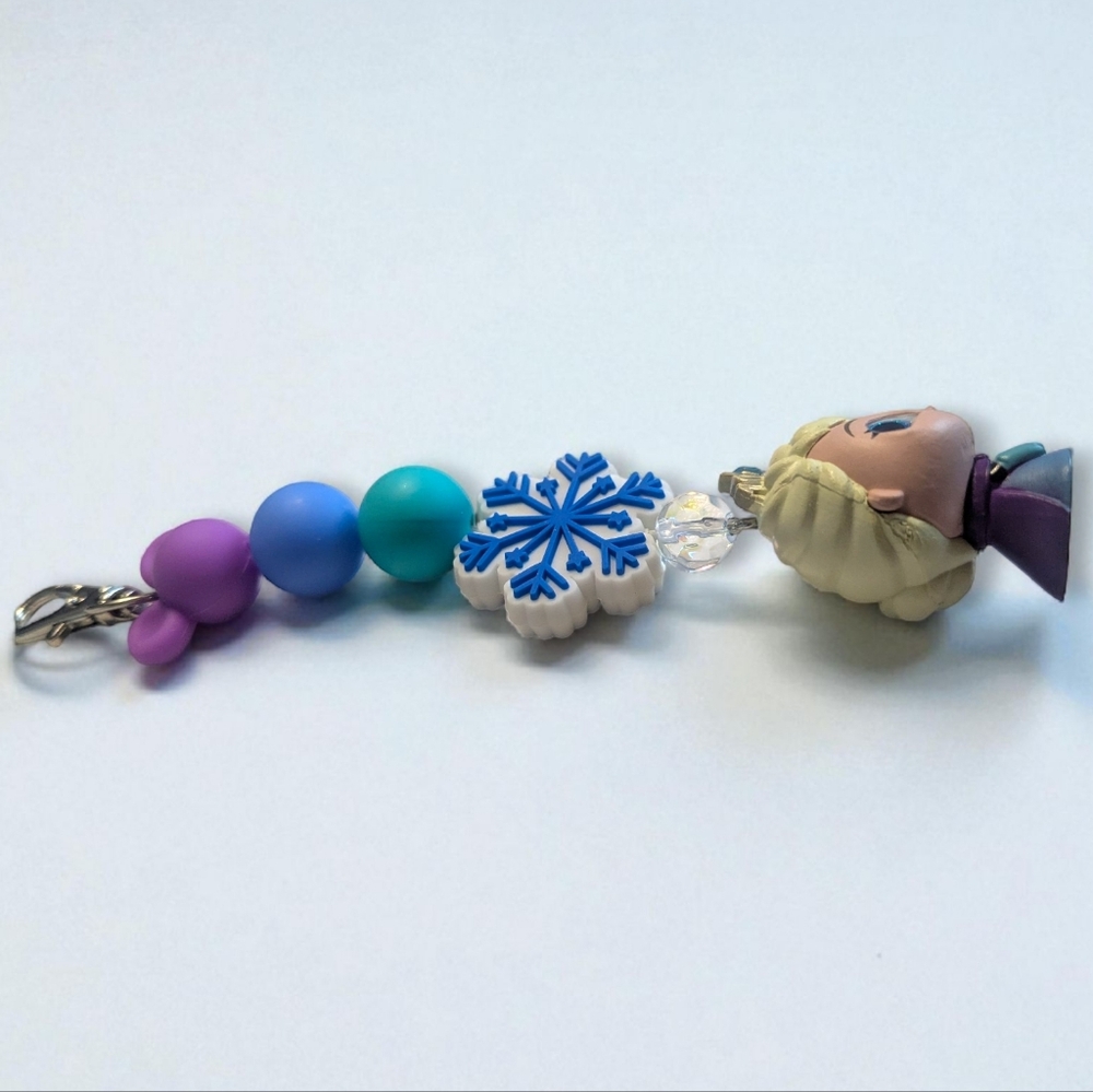 Handmade Elsa Frozen Bag Charm/ Keychain - Picture 2 of 3